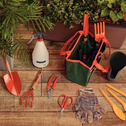 Bolso Con 13 Herramientas De Jardín Y Huerta - Tramontina